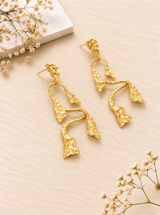 Lightweight Gold Danglers