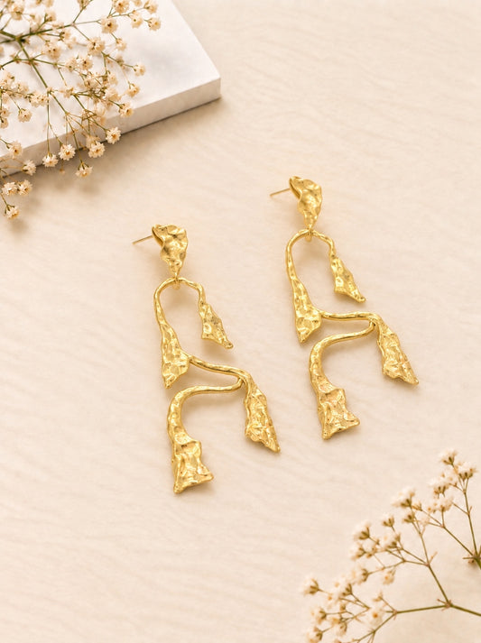 Lightweight Gold Danglers