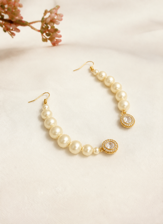 Kundan Stud with Pearl String Connector